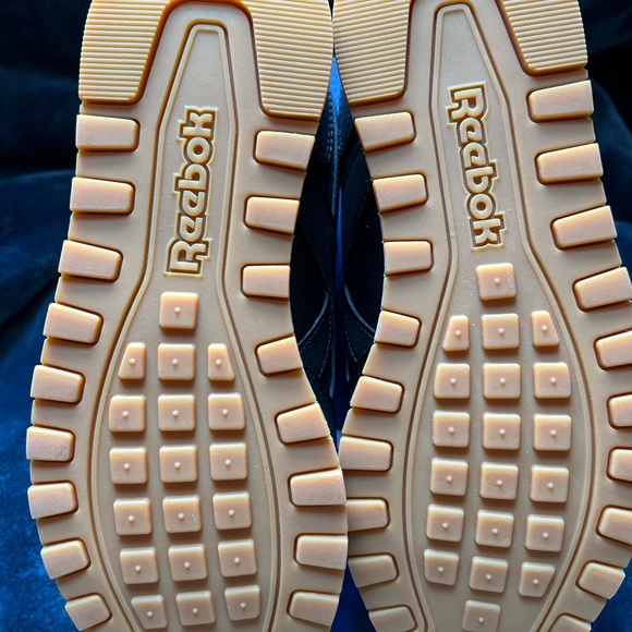 Brand New with Box Reebok Classic Femmes - Picture 5 of 6